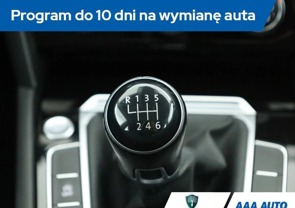 Volkswagen Arteon cena 75000 przebieg: 194032, rok produkcji 2018 z Mikołów małe 232